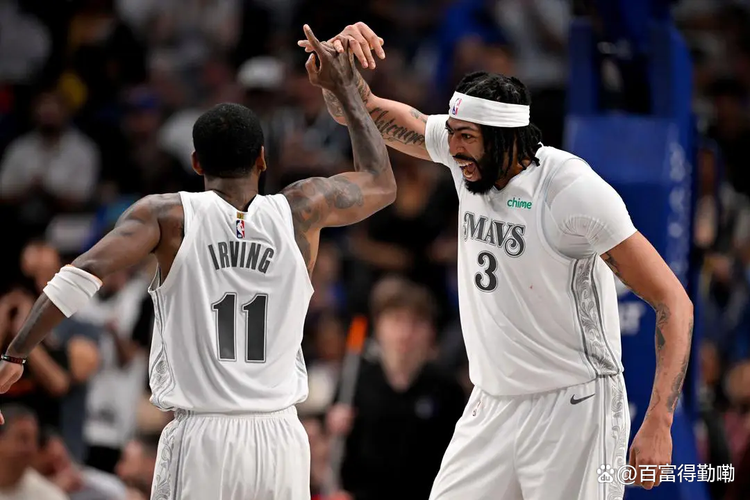 28quan-浓眉哥意外战胜雄鹿，比赛规则变更引爆全场！比赛高潮迭起(湖人比赛录像回放)