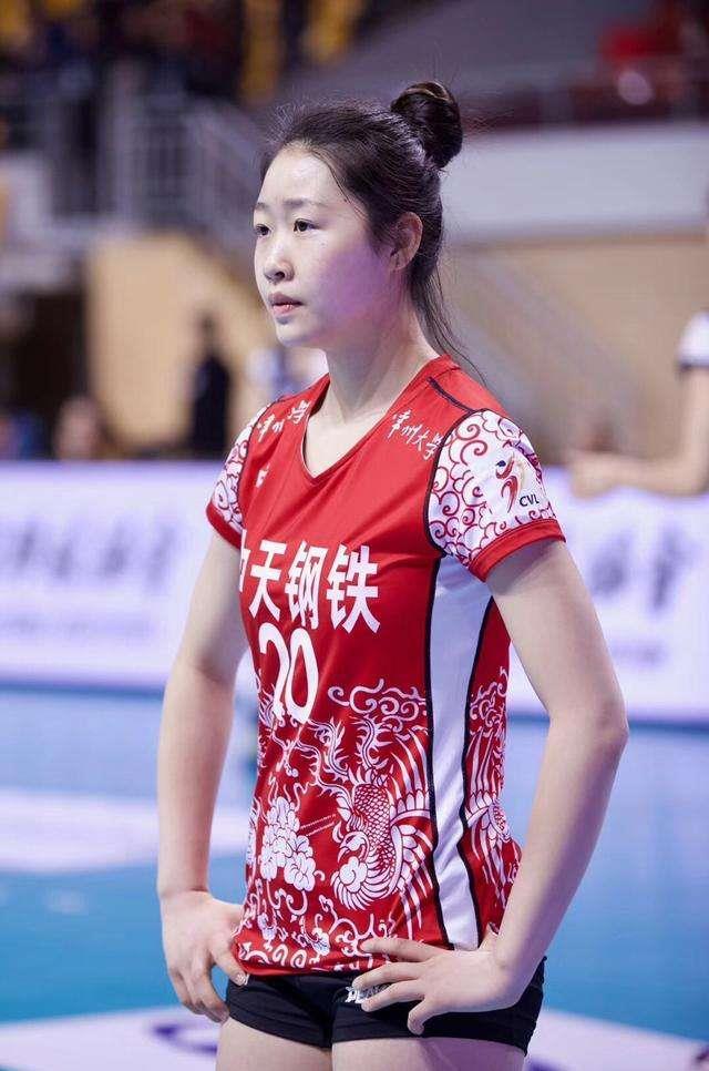 28圈-今晨体能课后，浙江队绝杀压哨备战葡超，悬念犹存，临场指挥获称赞的简单介绍