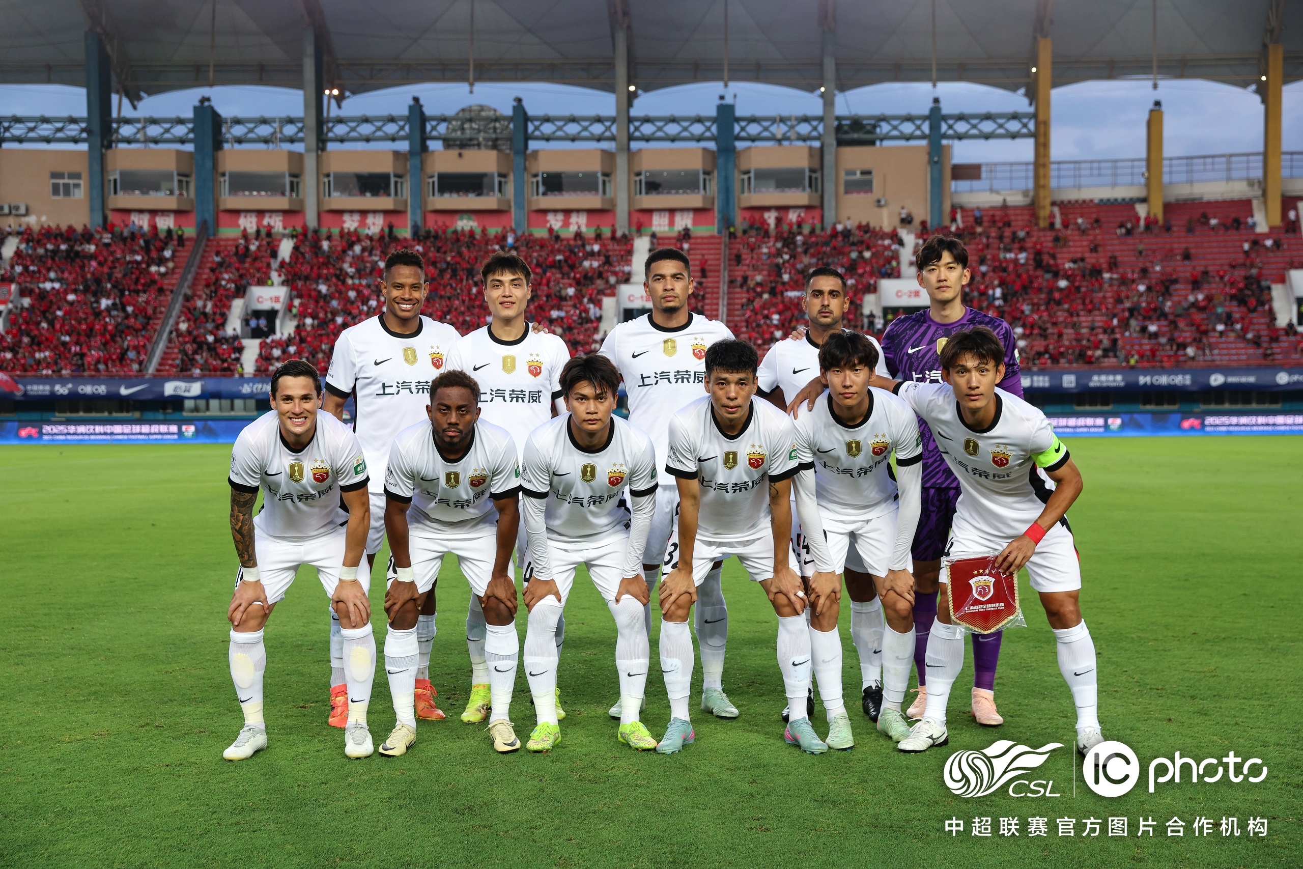 28circle- 赛地聚焦：葡超窗口期热度飙升，里尔主帅复盘，底气十足，身体对抗强度拉满